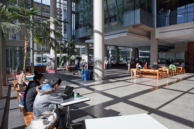 English Courses Downtown Montreal